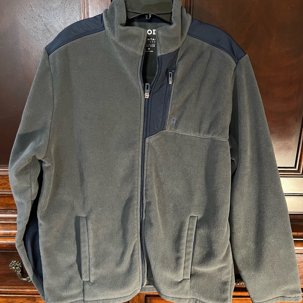 Men's Gray and Navy Fleece Izod Jacket